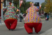 Jolly Hawaiian Stilts