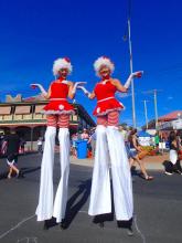 Sweethearts Stilt Duo